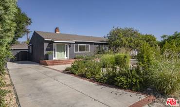 12219 Hatteras Street, Valley Village, California 91607, 3 Bedrooms Bedrooms, ,2 BathroomsBathrooms,Residential Lease,Rent,12219 Hatteras Street,24454799