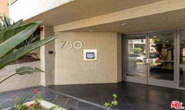 750 N Kings Road 208, West Hollywood, California 90069, 1 Bedroom Bedrooms, ,1 BathroomBathrooms,Residential,Buy,750 N Kings Road 208,24457177