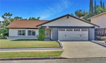 22882 Belquest Drive, Lake Forest, California 92630, 3 Bedrooms Bedrooms, ,2 BathroomsBathrooms,Residential Lease,Rent,22882 Belquest Drive,TR24221824