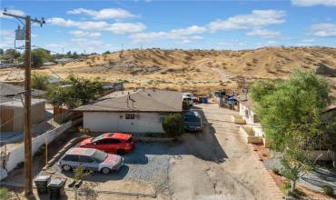 15466 3rd Street, Victorville, California 92395, 2 Bedrooms Bedrooms, ,Residential Income,Buy,15466 3rd Street,HD24211556