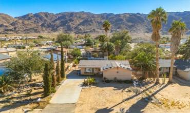 72667 Aspen Drive, 29 Palms, California 92277, 2 Bedrooms Bedrooms, ,1 BathroomBathrooms,Residential,Buy,72667 Aspen Drive,JT24221254