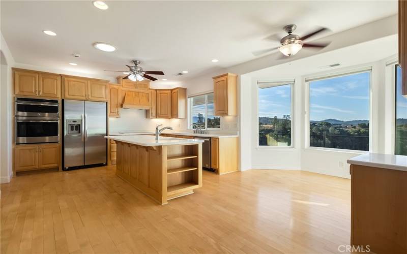 Kitchen to Dining Nook.