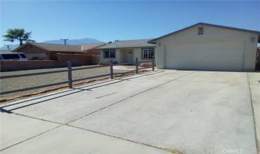 13575 Del Ray Lane, Desert Hot Springs, California 92240, 3 Bedrooms Bedrooms, ,2 BathroomsBathrooms,Residential,Buy,13575 Del Ray Lane,IG24213451