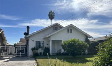 747 W 9th Street, San Bernardino, California 92410, 2 Bedrooms Bedrooms, ,1 BathroomBathrooms,Residential,Buy,747 W 9th Street,IG24216643