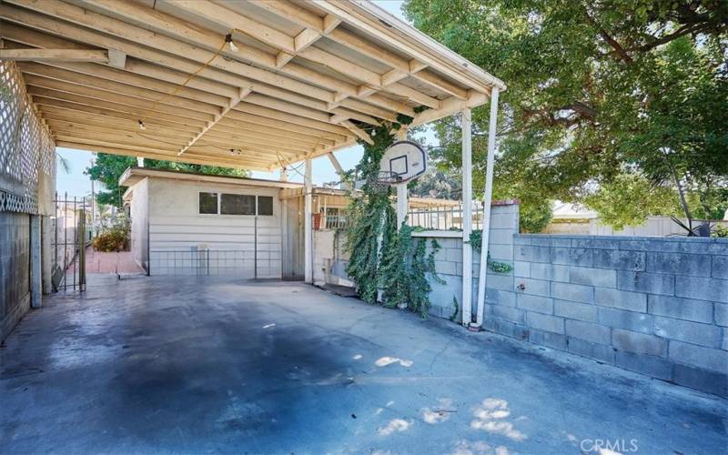 Carport/alley access