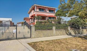 3741 Randolph Ave, Los Angeles, California 90032, 3 Bedrooms Bedrooms, ,2 BathroomsBathrooms,Residential,Buy,3741 Randolph Ave,240025431SD