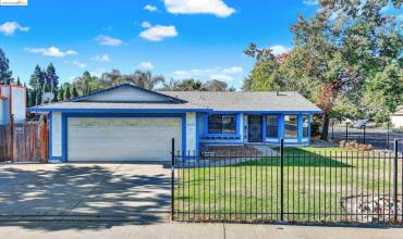 8600 Oakbank Way, Sacramento, California 95828, 3 Bedrooms Bedrooms, ,2 BathroomsBathrooms,Residential,Buy,8600 Oakbank Way,41077535