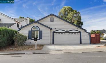 215 Schooner Way, Vallejo, California 94590, 4 Bedrooms Bedrooms, ,2 BathroomsBathrooms,Residential,Buy,215 Schooner Way,41077395