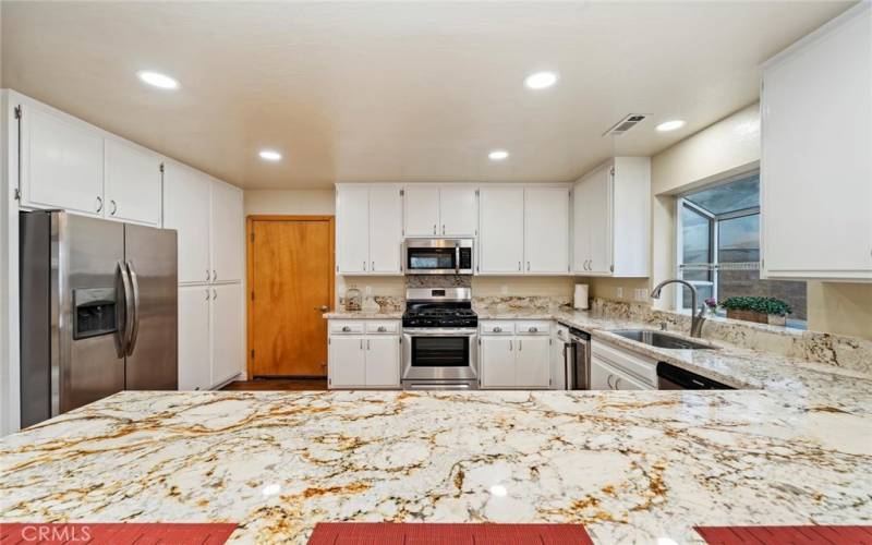 Breakfast Bar in Kitchen