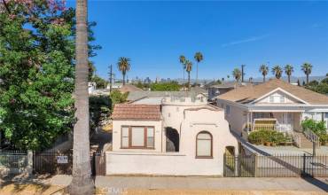 1321 E 48th Street, Los Angeles, California 90011, 5 Bedrooms Bedrooms, ,4 BathroomsBathrooms,Residential Income,Buy,1321 E 48th Street,SB24219241