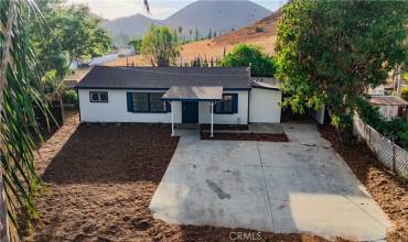 6456 Western Avenue, Riverside, California 92505, 4 Bedrooms Bedrooms, ,2 BathroomsBathrooms,Residential,Buy,6456 Western Avenue,IV24218990