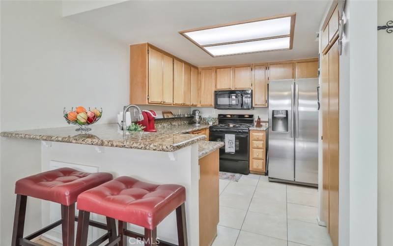 kitchen with breakfast bar