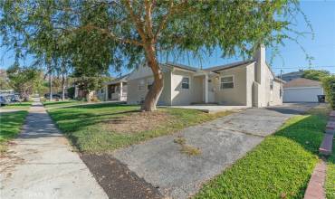 3054 N Frederic Street, Burbank, California 91504, 3 Bedrooms Bedrooms, ,2 BathroomsBathrooms,Residential Lease,Rent,3054 N Frederic Street,BB24221999