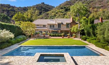 2562 Mandeville Canyon Road, Los Angeles, California 90049, 5 Bedrooms Bedrooms, ,4 BathroomsBathrooms,Residential Lease,Rent,2562 Mandeville Canyon Road,AR24221951