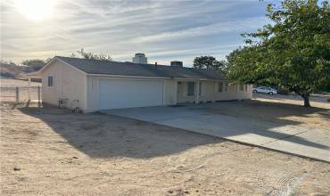 15985 Llano Lane, Victorville, California 92394, 3 Bedrooms Bedrooms, ,2 BathroomsBathrooms,Residential,Buy,15985 Llano Lane,IV24215498