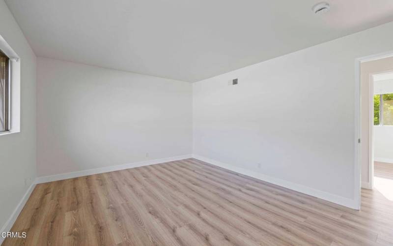 20-web-or-mls-2 Wyngate St Los Angeles C