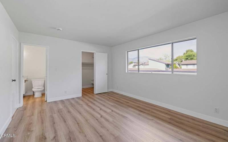 21-web-or-mls-2 Wyngate St Los Angeles C