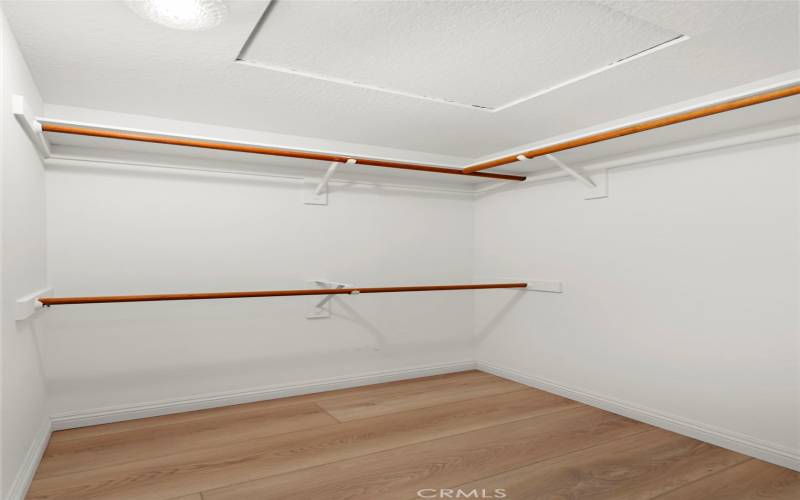 Bedroom walk in closet