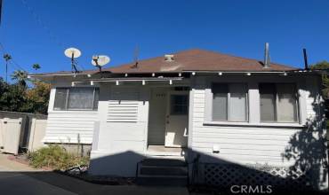 212 E E Street, Ontario, California 91764, 3 Bedrooms Bedrooms, ,1 BathroomBathrooms,Residential Lease,Rent,212 E E Street,AR24221680