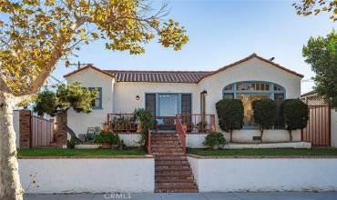 1318 E 37th, Long Beach, California 90807, 2 Bedrooms Bedrooms, ,2 BathroomsBathrooms,Residential,Buy,1318 E 37th,PW24219288