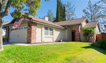 19164 Vintage Woods Drive, Riverside, California 92508, 3 Bedrooms Bedrooms, ,2 BathroomsBathrooms,Residential,Buy,19164 Vintage Woods Drive,IV24221065