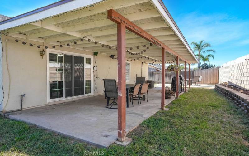 A LARGE covered patio for those evenings ya just wanna be outdoors!!!