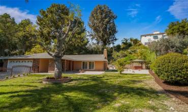 26005 Edenpark Drive, Calabasas, California 91302, 4 Bedrooms Bedrooms, ,2 BathroomsBathrooms,Residential Lease,Rent,26005 Edenpark Drive,SR24218452