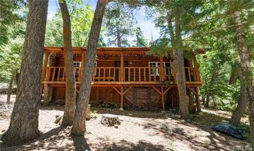 43453 Primrose Drive, Big Bear Lake, California 92315, 2 Bedrooms Bedrooms, ,1 BathroomBathrooms,Residential,Buy,43453 Primrose Drive,EV24132390