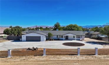 7115 Redwood Avenue, Hesperia, California 92345, 3 Bedrooms Bedrooms, ,3 BathroomsBathrooms,Residential,Buy,7115 Redwood Avenue,HD24213516