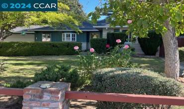 1610 Franrose Ln, Concord, California 94519, 3 Bedrooms Bedrooms, ,2 BathroomsBathrooms,Residential,Buy,1610 Franrose Ln,41077500