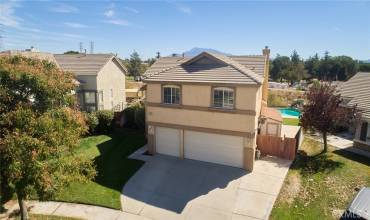 1510 Creekside Street, Beaumont, California 92223, 8 Bedrooms Bedrooms, ,3 BathroomsBathrooms,Residential,Buy,1510 Creekside Street,IV24214111