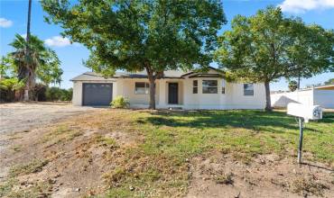 19801 Evelyn Street, Corona, California 92881, 3 Bedrooms Bedrooms, ,2 BathroomsBathrooms,Residential,Buy,19801 Evelyn Street,IG24103764