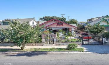 4162 S Budlong Avenue, Los Angeles, California 90037, 4 Bedrooms Bedrooms, ,2 BathroomsBathrooms,Residential,Buy,4162 S Budlong Avenue,CV24222126