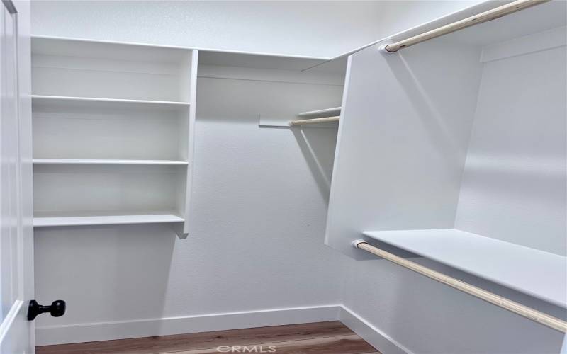 Walk-in Closet