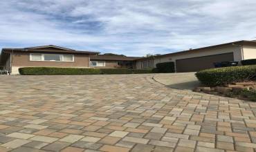 15475 Charter Oak Boulevard, Salinas, California 93907, 4 Bedrooms Bedrooms, ,2 BathroomsBathrooms,Residential,Buy,15475 Charter Oak Boulevard,ML81985091