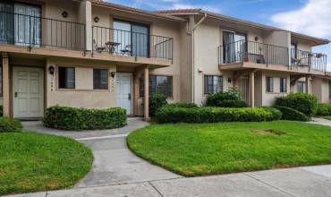 1606 GRANDON Avenue 1606, San Marcos, California 92078, 2 Bedrooms Bedrooms, ,1 BathroomBathrooms,Residential,Buy,1606 GRANDON Avenue 1606,NDP2409545