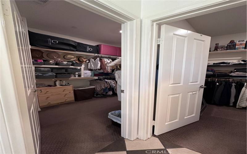  Large walk in closet