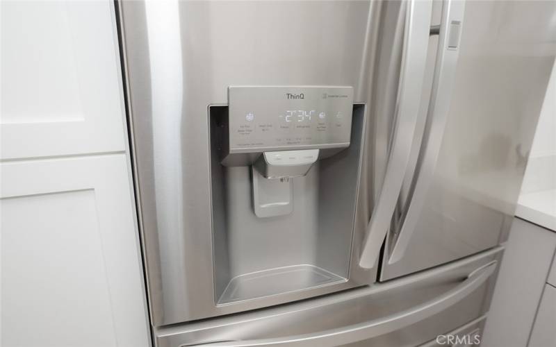 Ice Maker/Dispenser,