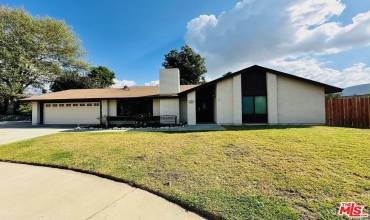 1121 Sunnyglenn Avenue, Ojai, California 93023, 3 Bedrooms Bedrooms, ,1 BathroomBathrooms,Residential Lease,Rent,1121 Sunnyglenn Avenue,24457173