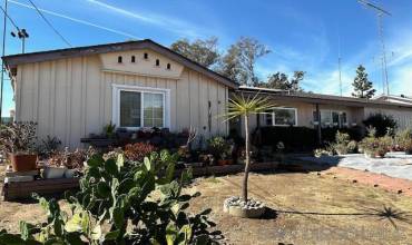 9332 Oakbourne Road, Santee, California 92071, 3 Bedrooms Bedrooms, ,2 BathroomsBathrooms,Residential,Buy,9332 Oakbourne Road,240025462SD