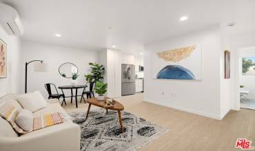 847 S Sherbourne Drive 3, Los Angeles, California 90035, 2 Bedrooms Bedrooms, ,2 BathroomsBathrooms,Residential Lease,Rent,847 S Sherbourne Drive 3,24456017