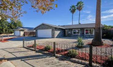 8690 Delta Drive, Gilroy, California 95020, 3 Bedrooms Bedrooms, ,2 BathroomsBathrooms,Residential,Buy,8690 Delta Drive,ML81982948