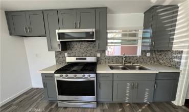 1515 S Diamond 2, Santa Ana, California 92704, 1 Bedroom Bedrooms, ,1 BathroomBathrooms,Residential Lease,Rent,1515 S Diamond 2,OC24222200