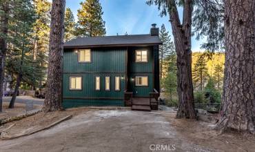 22984 Cedar Way, Crestline, California 92325, 4 Bedrooms Bedrooms, ,2 BathroomsBathrooms,Residential,Buy,22984 Cedar Way,PW24223023