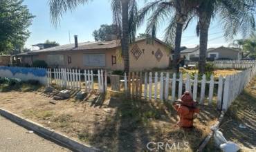 1451 E Marshall Boulevard, San Bernardino, California 92404, 3 Bedrooms Bedrooms, ,1 BathroomBathrooms,Residential,Buy,1451 E Marshall Boulevard,CV24223277