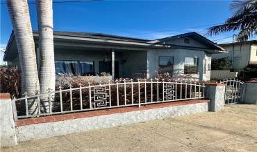 670 W 15th Street, San Pedro, California 90731, 6 Bedrooms Bedrooms, ,5 BathroomsBathrooms,Residential Income,Buy,670 W 15th Street,SB24223408