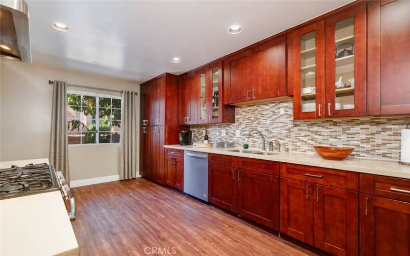 Breakfast nook in Kitchen overlook patio