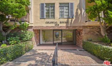 1818 Pelham Avenue 205, Los Angeles, California 90025, 2 Bedrooms Bedrooms, ,2 BathroomsBathrooms,Residential,Buy,1818 Pelham Avenue 205,24456751