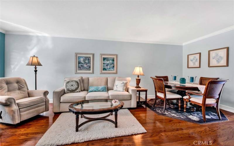 Living Room with crown molding