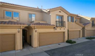 1448 Patricia Avenue 204, Simi Valley, California 93065, 3 Bedrooms Bedrooms, ,2 BathroomsBathrooms,Residential,Buy,1448 Patricia Avenue 204,SR24222335